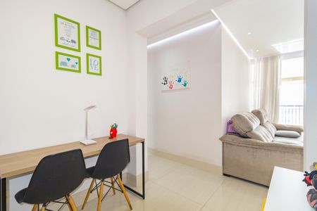 Apartamento à venda com 106m², 3 quartos e 2 vagasSala 2