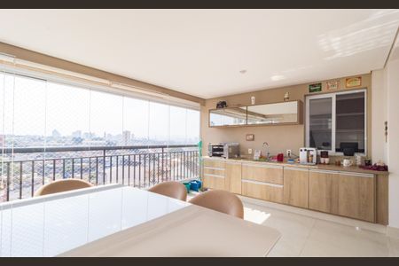 Apartamento à venda com 106m², 3 quartos e 2 vagasVaranda