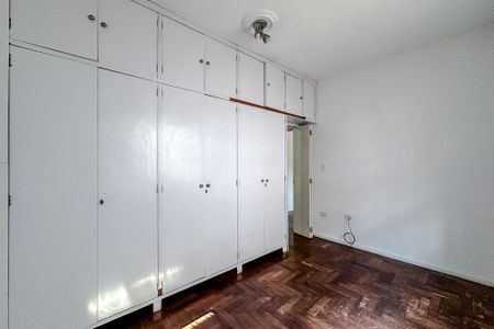 Casa à venda com 345m², 4 quartos e 3 vagasQuarto 2