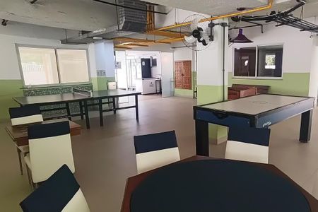 Apartamento à venda com 65m², 2 quartos e 1 vagaÁrea comum - Salão de Jogos