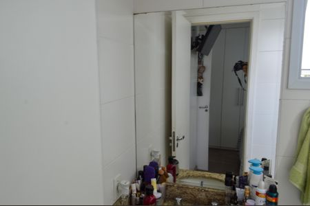 Apartamento à venda com 65m², 2 quartos e 1 vagaBanheiro da Suíte