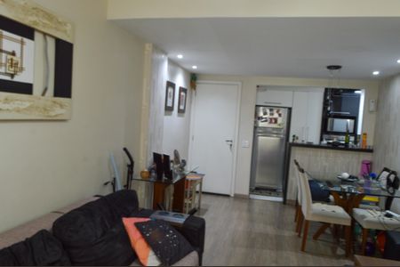 Apartamento à venda com 65m², 2 quartos e 1 vagaSala