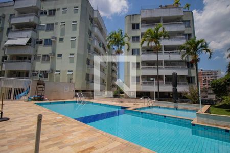 Apartamento à venda com 65m², 2 quartos e 1 vagaÁrea comum - Piscina
