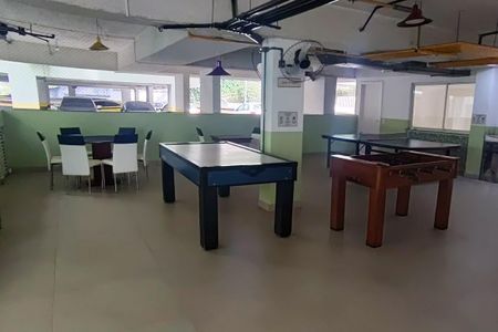 Apartamento à venda com 65m², 2 quartos e 1 vagaÁrea comum - Salão de Jogos