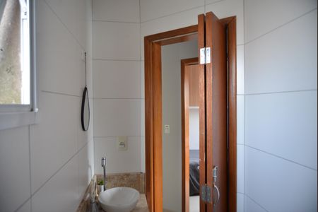 Apartamento à venda com 100m², 2 quartos e 2 vagasBanheiro Social