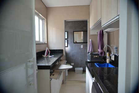 Apartamento à venda com 100m², 2 quartos e 2 vagasÁrea de Serviço