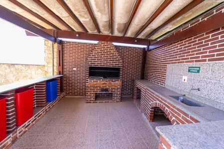 Apartamento à venda com 79m², 2 quartos e 1 vaga Apartamento à venda com 79m², 2 quartos e 1 vagaÁrea comum - Churrasqueira