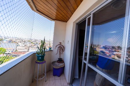 Apartamento à venda com 79m², 2 quartos e 1 vaga Apartamento à venda com 79m², 2 quartos e 1 vagaVaranda