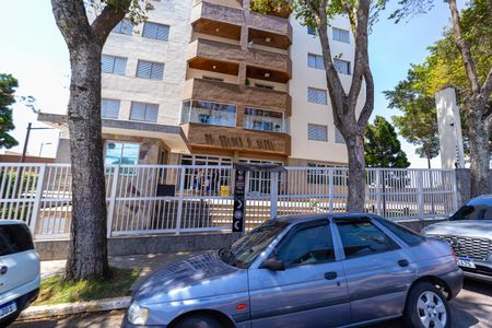 Apartamento à venda com 79m², 2 quartos e 1 vaga Apartamento à venda com 79m², 2 quartos e 1 vagaFachada