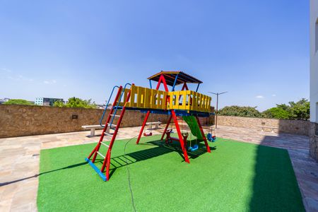 Apartamento à venda com 79m², 2 quartos e 1 vaga Apartamento à venda com 79m², 2 quartos e 1 vagaÁrea comum - Playground