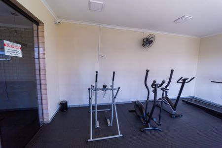 Apartamento à venda com 79m², 2 quartos e 1 vaga Apartamento à venda com 79m², 2 quartos e 1 vagaÁrea comum - Academia