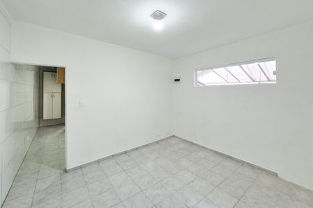 Casa à venda com 60m², 1 quarto e sem vaga Casa à venda com 60m², 1 quarto e sem vagaSala/Quarto
