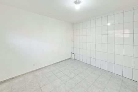 Casa à venda com 60m², 1 quarto e sem vaga Casa à venda com 60m², 1 quarto e sem vagaSala/Quarto
