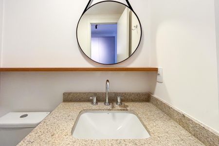 Apartamento para alugar com 49m², 1 quarto e sem vagaBanheiro da Suíte