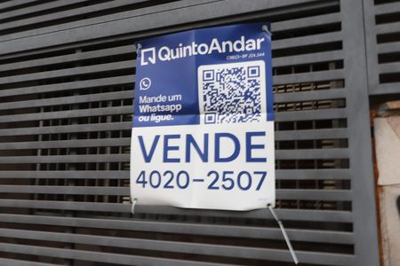 Casa à venda com 220m², 4 quartos e 3 vagasPlaca