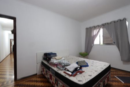 Casa à venda com 220m², 4 quartos e 3 vagasQuarto 2