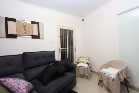 Casa à venda com 220m², 4 quartos e 3 vagasSala