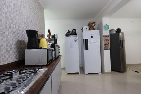 Casa à venda com 220m², 4 quartos e 3 vagasCozinha