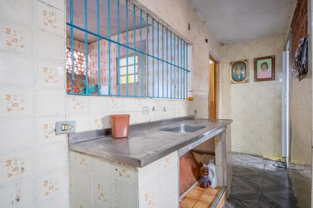 Casa à venda com 112m², 4 quartos e 2 vagas Casa à venda com 112m², 4 quartos e 2 vagasCozinha