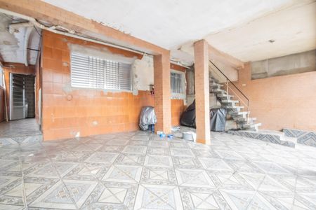 Casa à venda com 112m², 4 quartos e 2 vagas Casa à venda com 112m², 4 quartos e 2 vagasGaragem