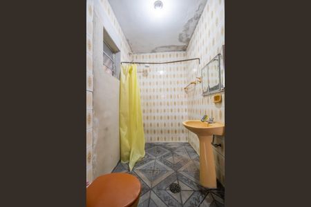 Casa à venda com 112m², 4 quartos e 2 vagas Casa à venda com 112m², 4 quartos e 2 vagasBanheiro Social