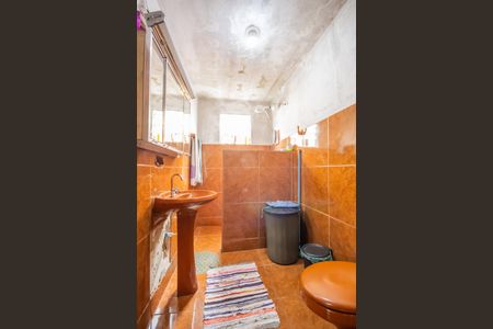 Casa à venda com 112m², 4 quartos e 2 vagas Casa à venda com 112m², 4 quartos e 2 vagasCasa 2 - Banheiro