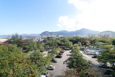 Apartamento à venda com 65m², 1 quarto e 2 vagasÁrea de Serviço vista 