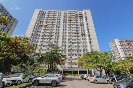 Apartamento à venda com 65m², 1 quarto e 2 vagasFachada