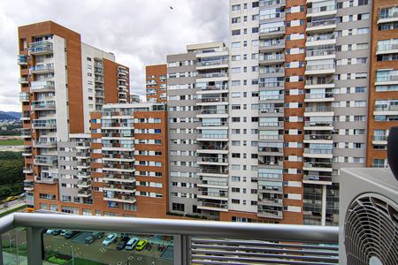 Apartamento à venda com 76m², 2 quartos e 1 vaga Apartamento à venda com 76m², 2 quartos e 1 vagaQuarto 2 Suíte Sacada