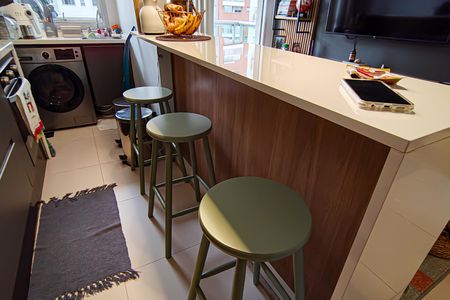 Apartamento à venda com 76m², 2 quartos e 1 vaga Apartamento à venda com 76m², 2 quartos e 1 vagaCozinha e Área de Serviço