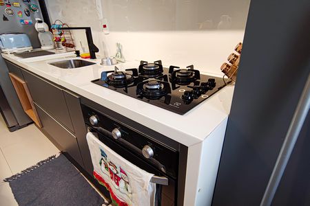 Apartamento à venda com 76m², 2 quartos e 1 vaga Apartamento à venda com 76m², 2 quartos e 1 vagaCozinha e Área de Serviço