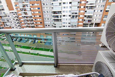 Apartamento à venda com 76m², 2 quartos e 1 vaga Apartamento à venda com 76m², 2 quartos e 1 vagaQuarto 2 Suíte Sacada