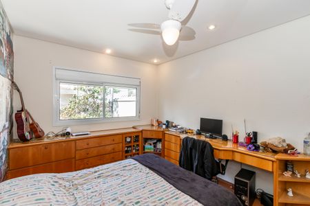 Casa de condomínio à venda com 210m², 4 quartos e 3 vagasQuarto 3