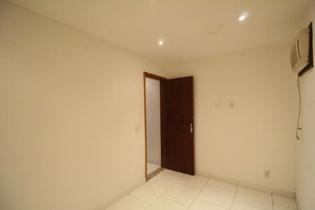 Casa de condomínio à venda com 90m², 3 quartos e 1 vagaQuarto 2