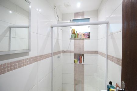 Casa de condomínio à venda com 90m², 3 quartos e 1 vagaBanheiro da suíte