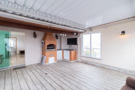 Apartamento à venda com 125m², 2 quartos e 2 vagasCobertura