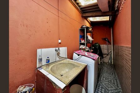 Casa à venda com 81m², 2 quartos e 1 vaga Casa à venda com 81m², 2 quartos e 1 vagaÁrea de Serviço