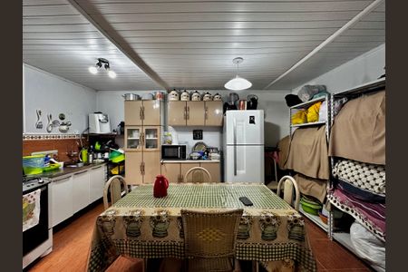 Casa à venda com 81m², 2 quartos e 1 vaga Casa à venda com 81m², 2 quartos e 1 vagaCozinha