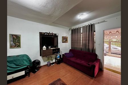 Sala de casa à venda com 2 quartos, 81m² em Vila Cordeiro, São Paulo