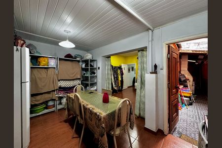 Casa à venda com 81m², 2 quartos e 1 vaga Casa à venda com 81m², 2 quartos e 1 vagaCozinha