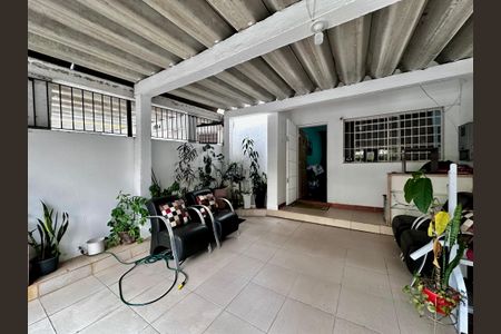 Casa à venda com 81m², 2 quartos e 1 vaga Casa à venda com 81m², 2 quartos e 1 vagaGaragem