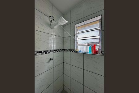 Casa à venda com 81m², 2 quartos e 1 vaga Casa à venda com 81m², 2 quartos e 1 vagaBanheiro Social