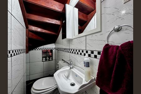 Casa à venda com 81m², 2 quartos e 1 vaga Casa à venda com 81m², 2 quartos e 1 vagaLavabo da Sala