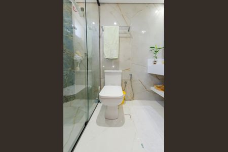 Apartamento à venda com 190m², 3 quartos e 3 vagasBanheiro suíte