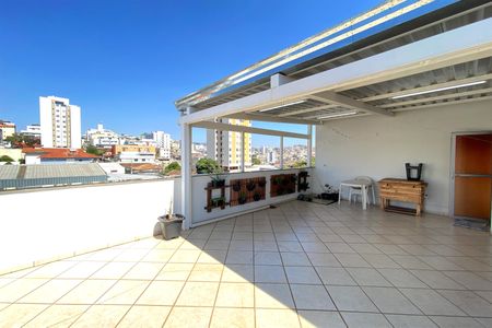 Apartamento à venda com 188m², 4 quartos e 4 vagasCobertura