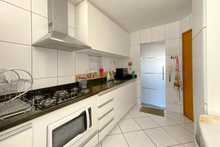 Apartamento à venda com 188m², 4 quartos e 4 vagasCozinha
