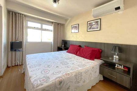 Apartamento à venda com 188m², 4 quartos e 4 vagasSuíte 