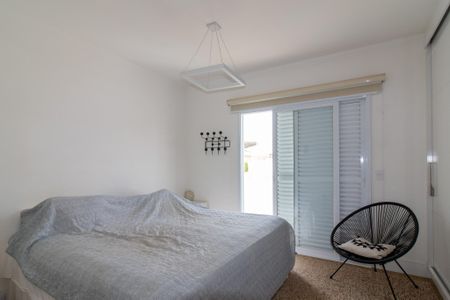 Casa de condomínio à venda com 194m², 3 quartos e 2 vagas Casa de condomínio à venda com 194m², 3 quartos e 2 vagasSuíte 2