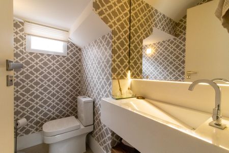 Casa de condomínio à venda com 194m², 3 quartos e 2 vagas Casa de condomínio à venda com 194m², 3 quartos e 2 vagasLavabo