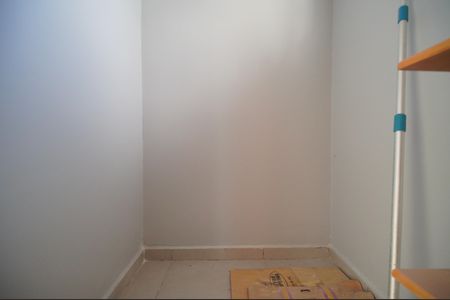 Casa de condomínio à venda com 100m², 3 quartos e 3 vagasDespensa